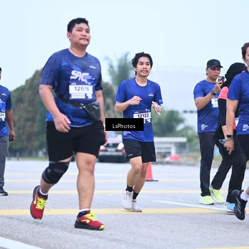 Runner Photo 7558540