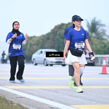 Runner Photo 7558543