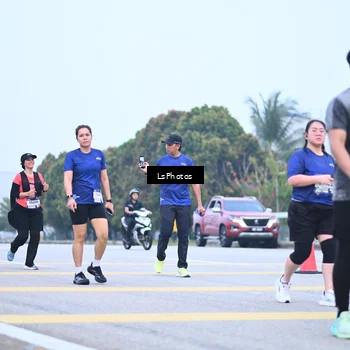 Runner Photo 7558546