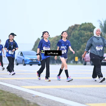 Runner Photo 7558556