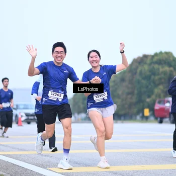 Runner Photo 7558572
