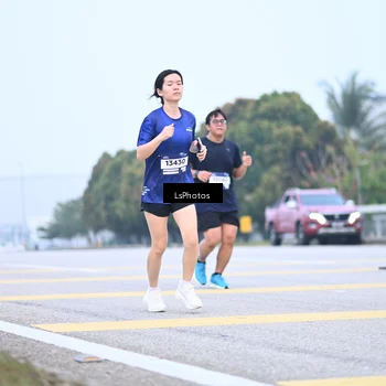 Runner Photo 7558582