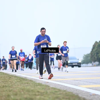 Runner Photo 7558583
