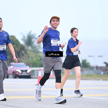 Runner Photo 7558590