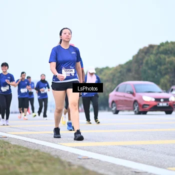 Runner Photo 7558594