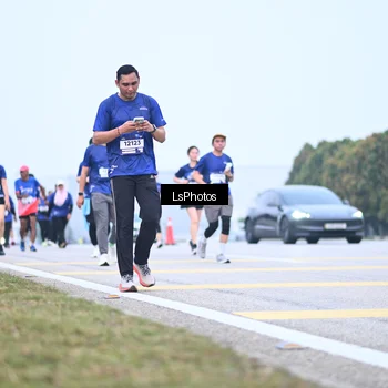 Runner Photo 7558596