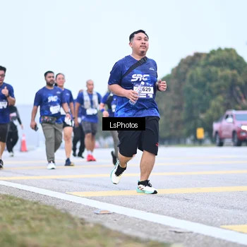 Runner Photo 7558609