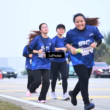 Runner Photo 7558617