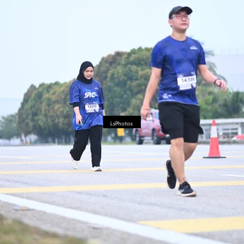 Runner Photo 7558643