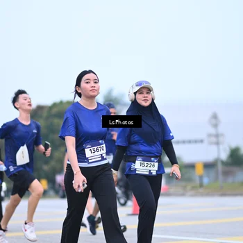 Runner Photo 7558661