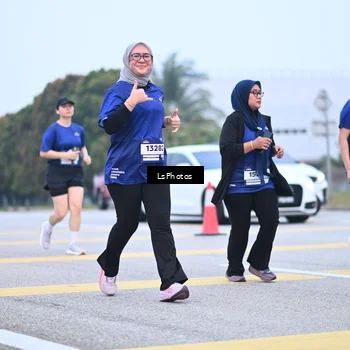 Runner Photo 7558662