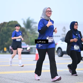 Runner Photo 7558666