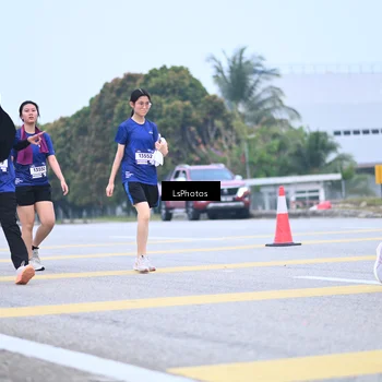 Runner Photo 7558668
