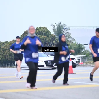 Runner Photo 7558673