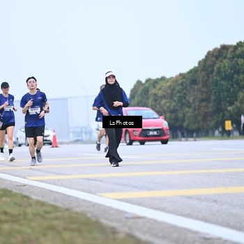 Runner Photo 7558679