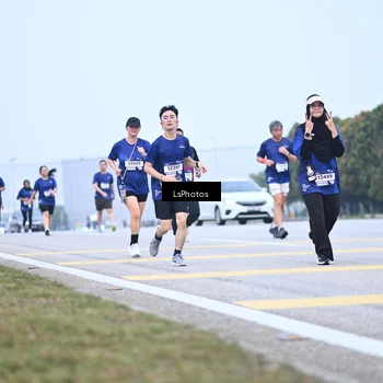 Runner Photo 7558680