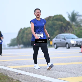 Runner Photo 7558682