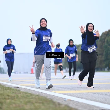 Runner Photo 7558705