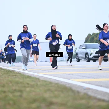 Runner Photo 7558710