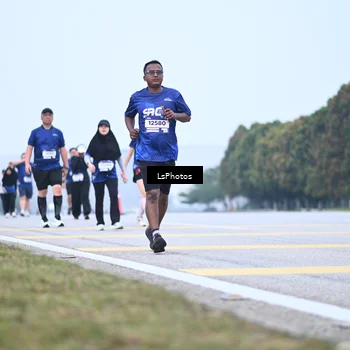 Runner Photo 7558718