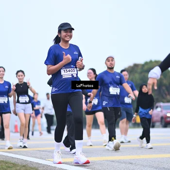 Runner Photo 7558721