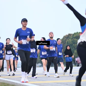 Runner Photo 7558722