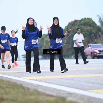 Runner Photo 7558734