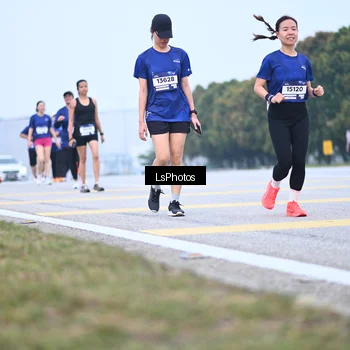 Runner Photo 7558741