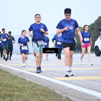 Runner Photo 7558747