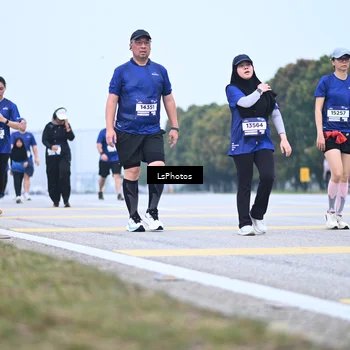Runner Photo 7558749
