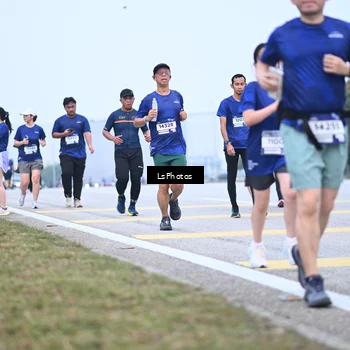 Runner Photo 7558754