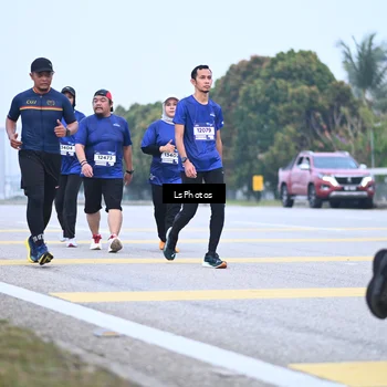 Runner Photo 7558761