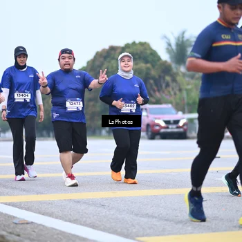 Runner Photo 7558763