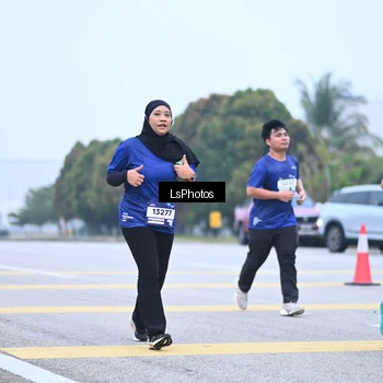 Runner Photo 7558771