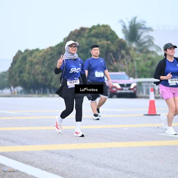 Runner Photo 7558777