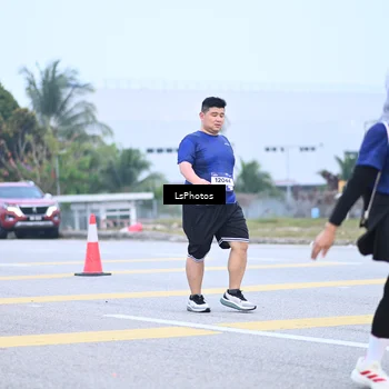 Runner Photo 7558785