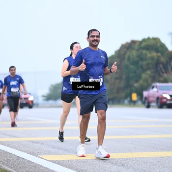 Runner Photo 7558788