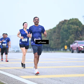 Runner Photo 7558789