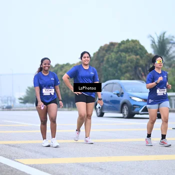 Runner Photo 7558792