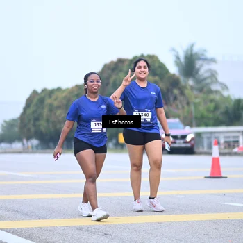 Runner Photo 7558795