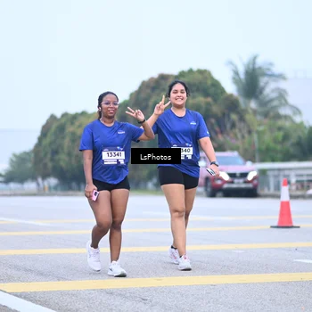 Runner Photo 7558796