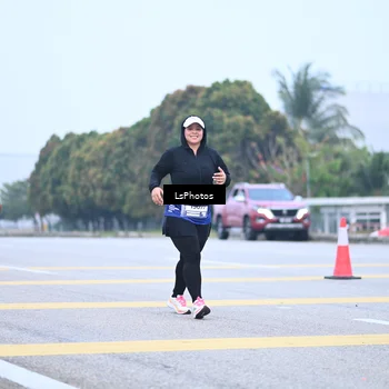 Runner Photo 7558803