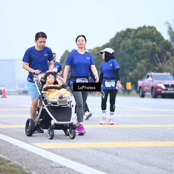Runner Photo 7558809