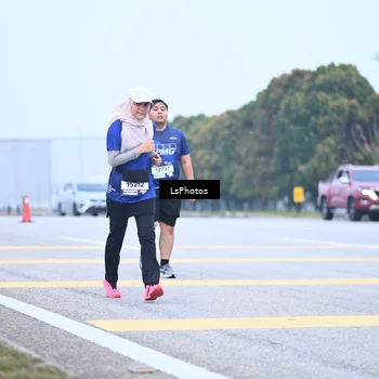 Runner Photo 7558813