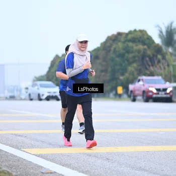 Runner Photo 7558814
