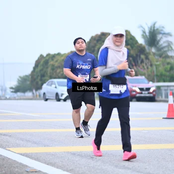 Runner Photo 7558819