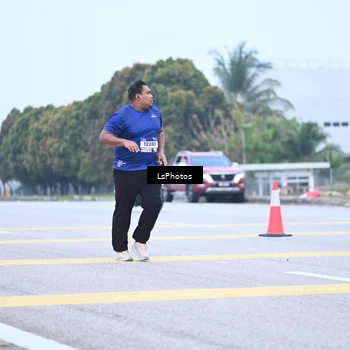 Runner Photo 7558831