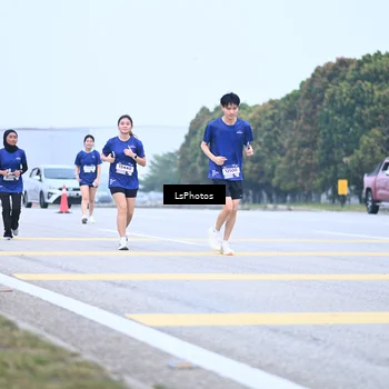 Runner Photo 7558834
