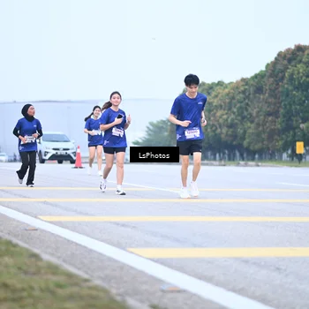Runner Photo 7558835