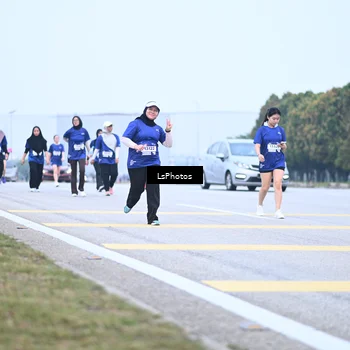 Runner Photo 7558845